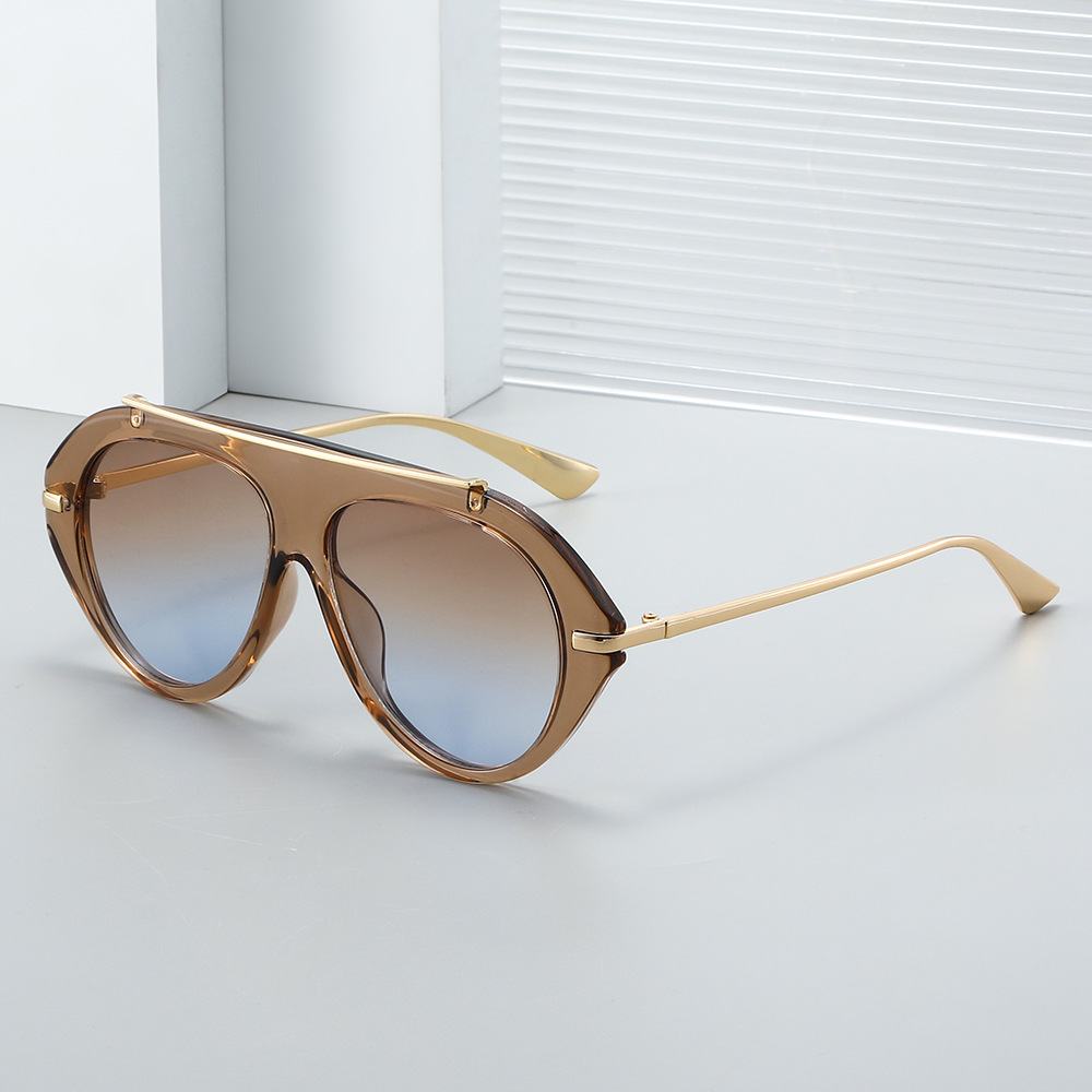 Women'S Fashion Of The 70S - Nuovi Occhiali da Sole Oversize Unisex