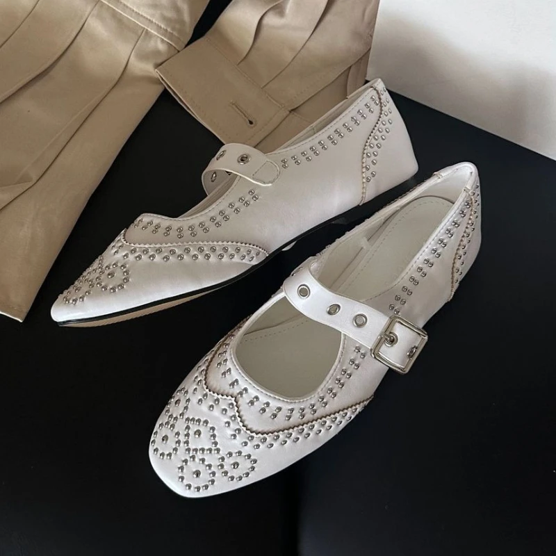Scarpe basse da donna con desi - Women Fashion Designer recensione e prezzo