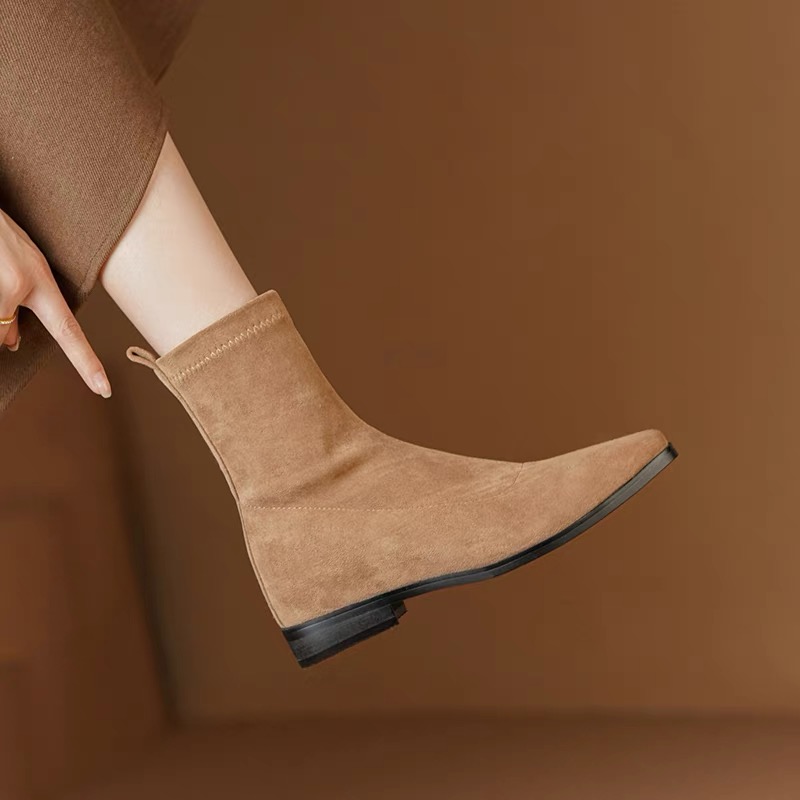Stivaletti da donna in pelle s - Women'S Fashion Trends Fall 2025 recensione e prezzo