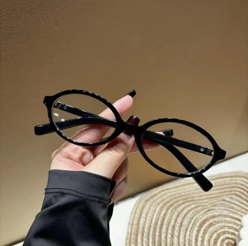 Nuovi Occhiali da Sole Ovali C - Women'S Fashion Eyewear recensione e prezzo