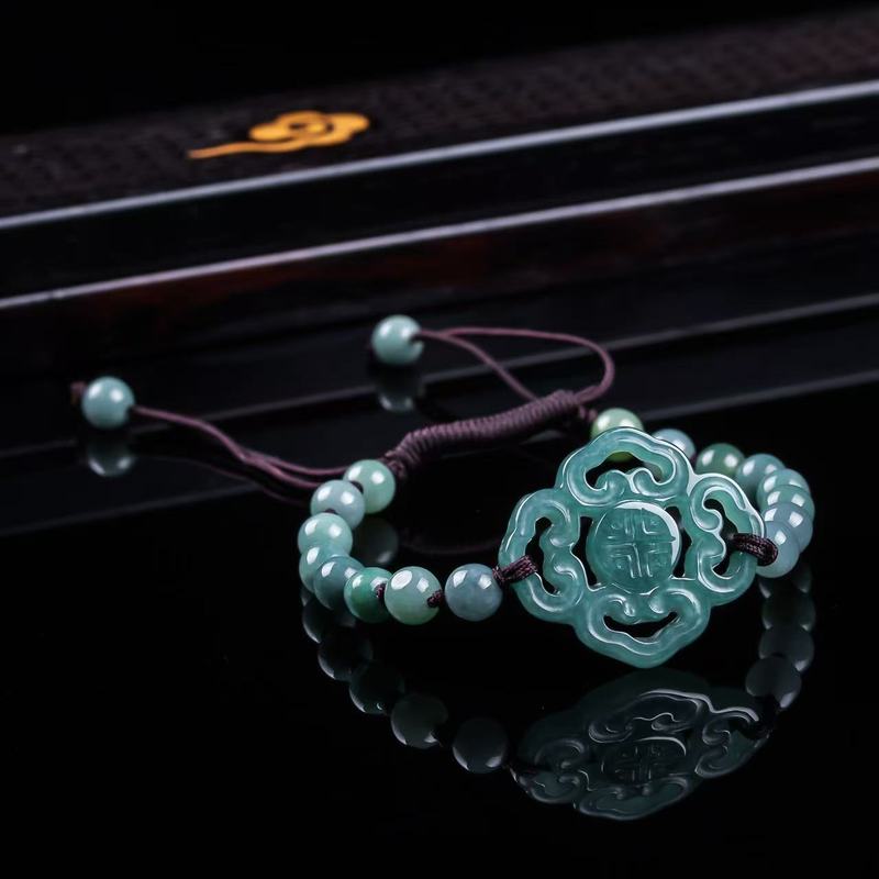Bracciale in giadeite naturale - Women Fashion Designer recensione e prezzo