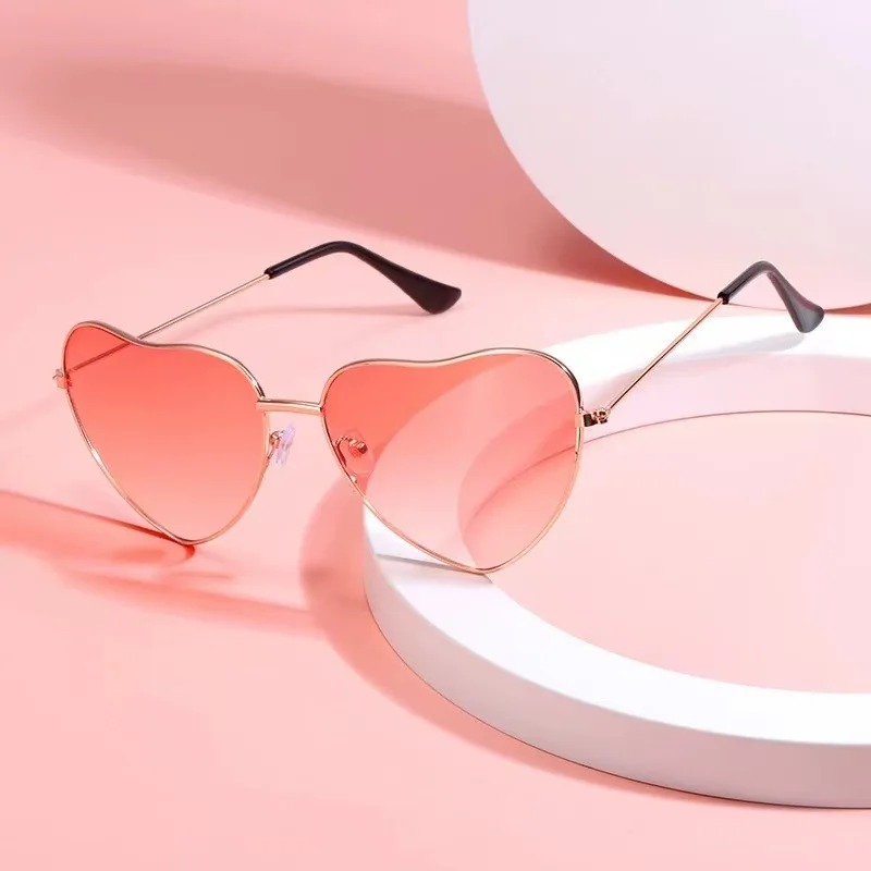 Occhiali da Sole a Forma di Cu - Women'S Fashion Eyewear recensione e prezzo
