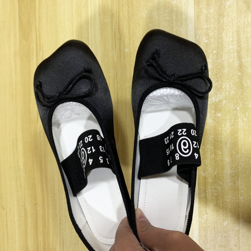 Nuove Scarpe Mary Jane da Donn - Women Fashion Designer recensione e prezzo