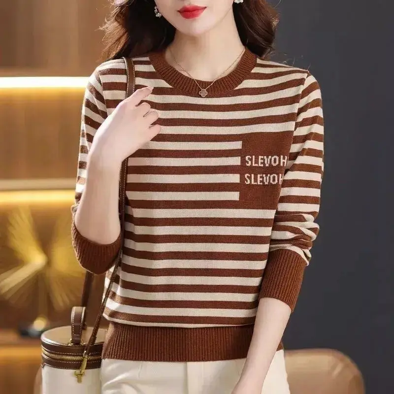 Maglione lavorato a maglia da  - Women'S Fashion Trends Fall 2025 recensione e prezzo