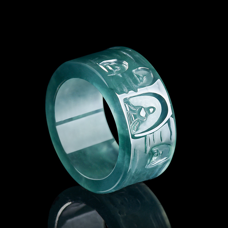 Anello Buddha in Giadeite Natu - Women Fashion Designer recensione e prezzo
